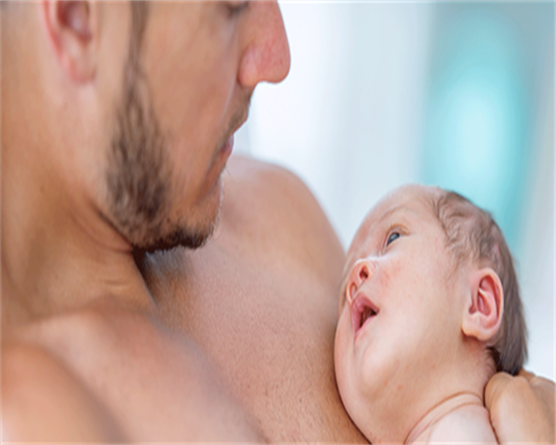 包成功双胞胎,月经推迟7天的原因